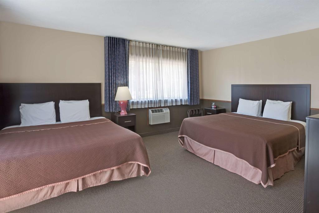 Surestay Hotel By Best Western Portland City Center Exterior photo