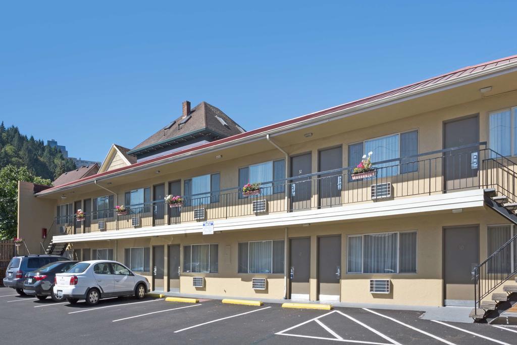 Surestay Hotel By Best Western Portland City Center Exterior photo