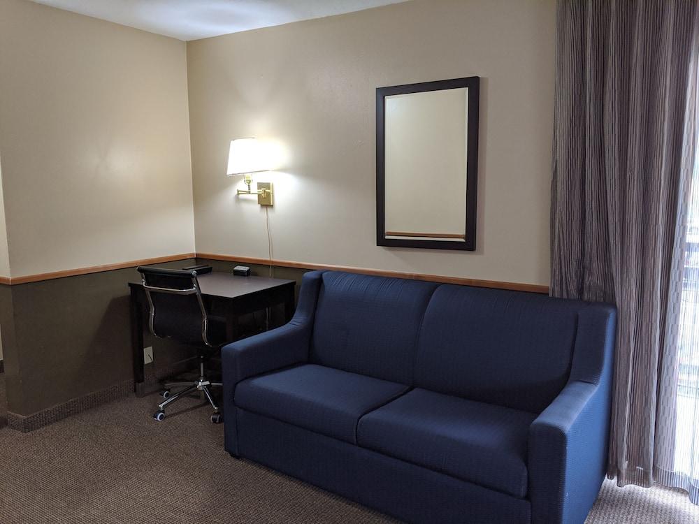 Surestay Hotel By Best Western Portland City Center Exterior photo